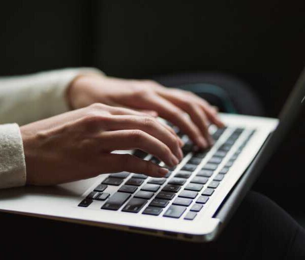 Online Taxman