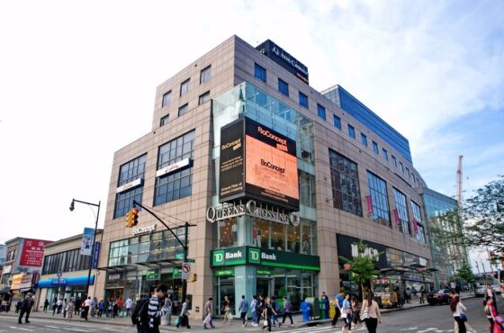 Queens Crossing